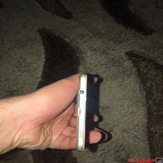 Galaxy C7 (2017)  Samsung 